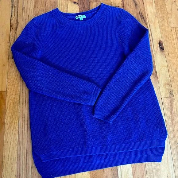 525 Blue Knit Sweater