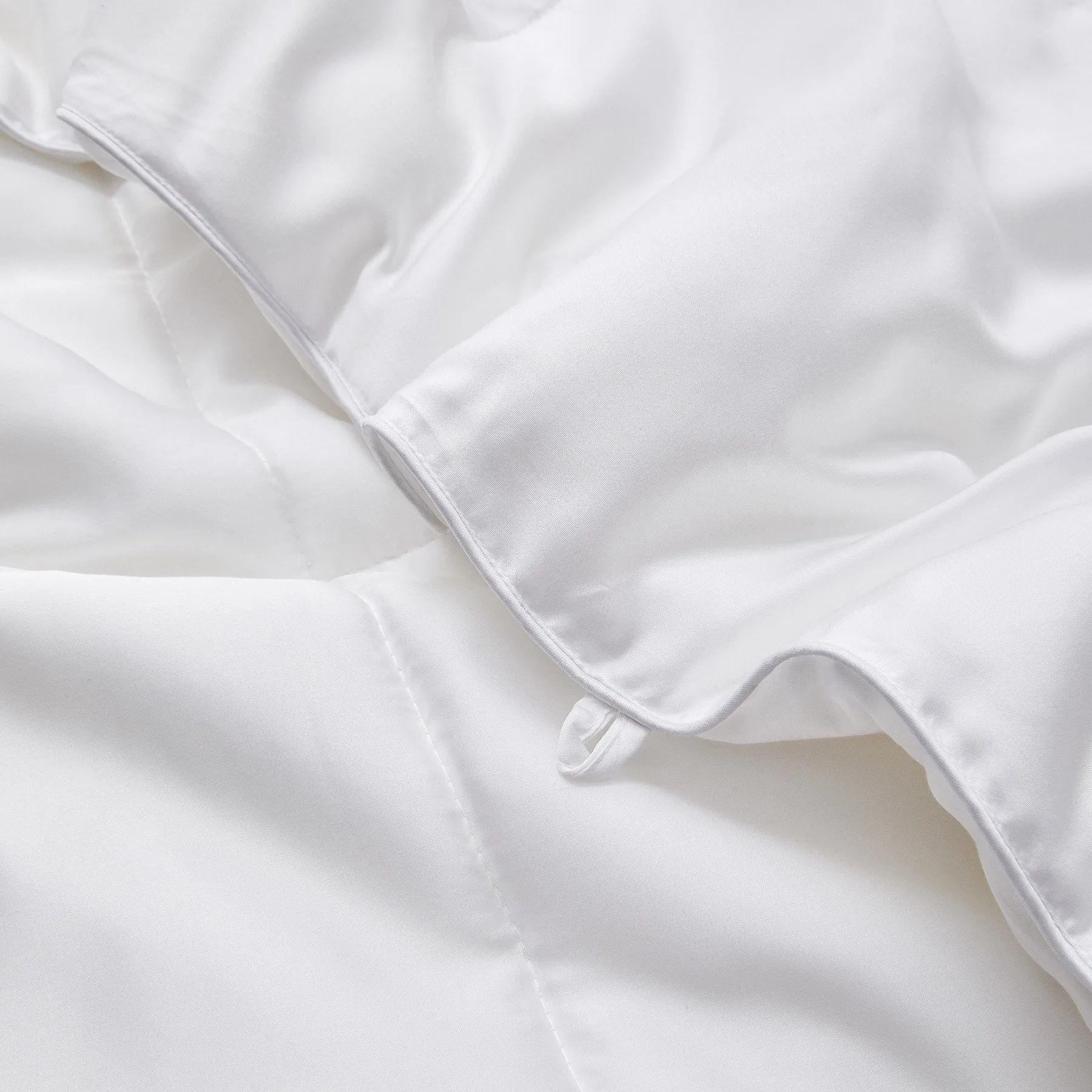 AiryWeight Eucalyptus Comforter