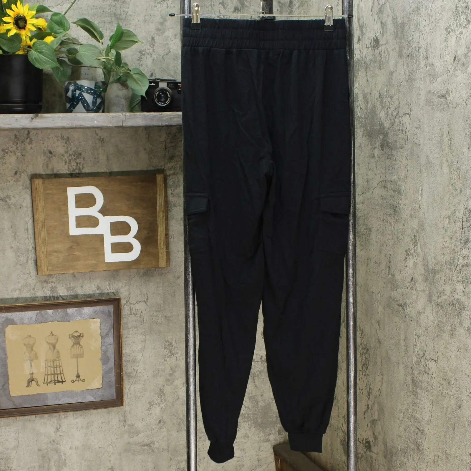 AnyBody Cozy Knit Cargo Jogger Pants XXS TALL Black