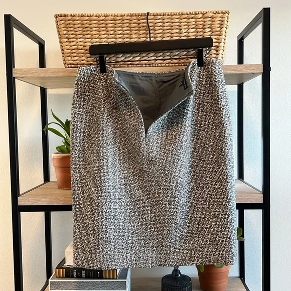 Brooks Brothers &quot;346&quot; Wool Tweed Woven Pencil Skirt, 12