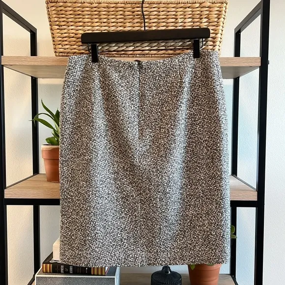 Brooks Brothers &quot;346&quot; Wool Tweed Woven Pencil Skirt, 12