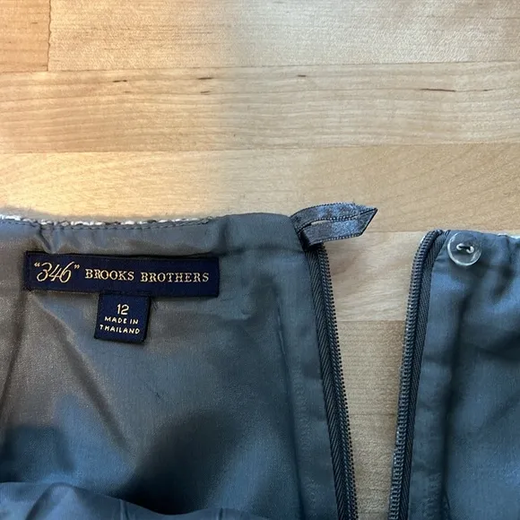 Brooks Brothers &quot;346&quot; Wool Tweed Woven Pencil Skirt, 12