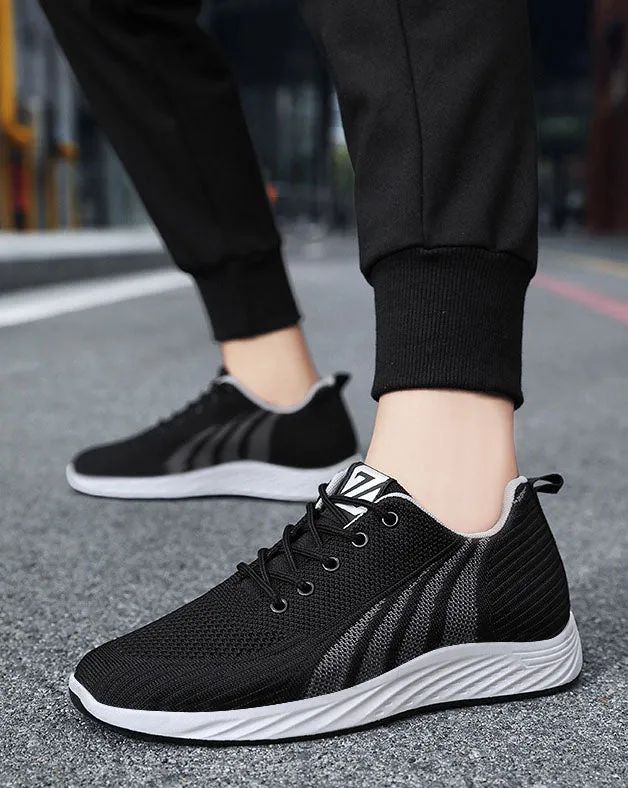 Classic Lightweight Men's Sneakers with Adjustable Features