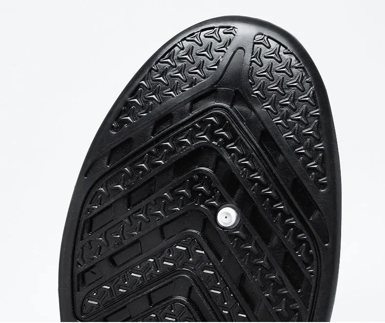 Classic Lightweight Men's Sneakers with Adjustable Features