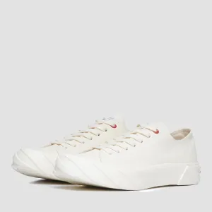 CUT Sneakers in White Carbon Coated Canvas