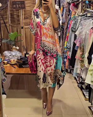 Elise | Casual dress with V-neckline