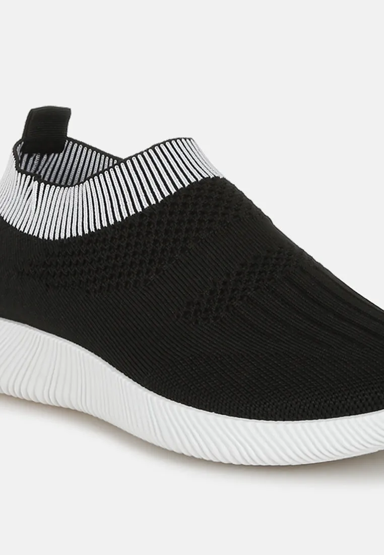 Flyknit Walking Sneakers By RUW