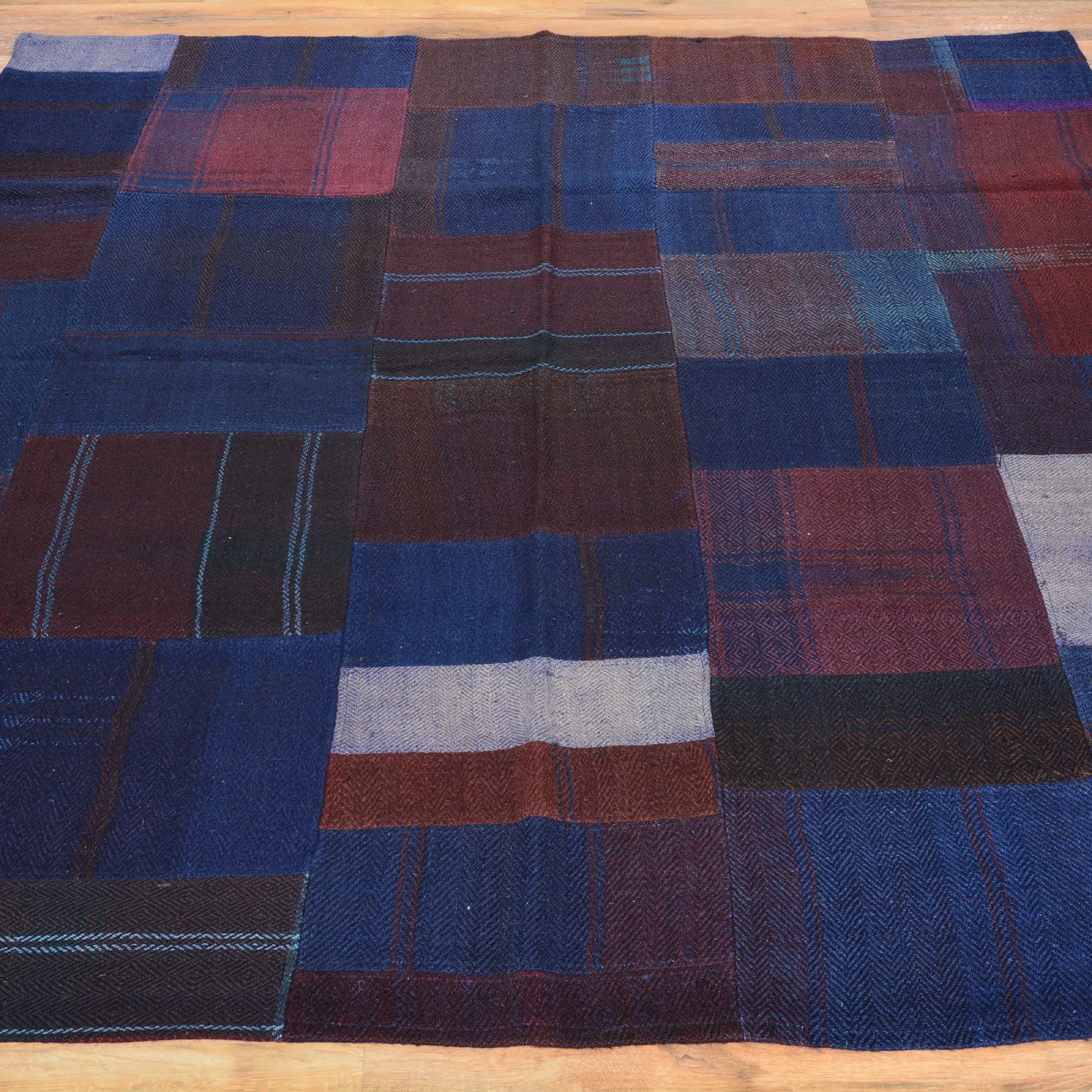 Hand-Woven Turkish Patch Work Tribal Design Handmade 100% Wool (Size 5.1 X 6.1) Brral-5070