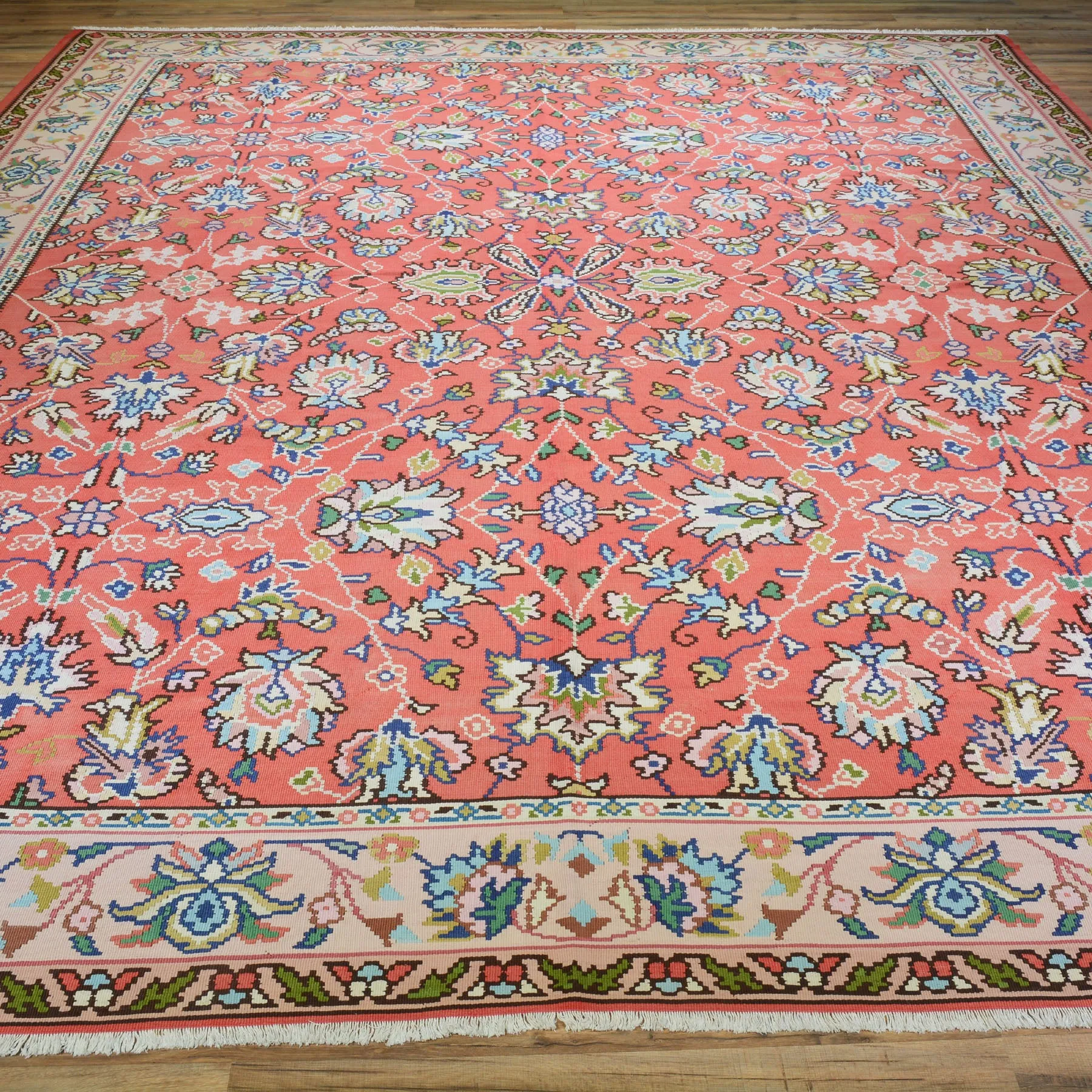 Hand-Woven Vintage Bulgarian old Kilim Wool Rug (Size 10.4 X 12.5) Cwral-579