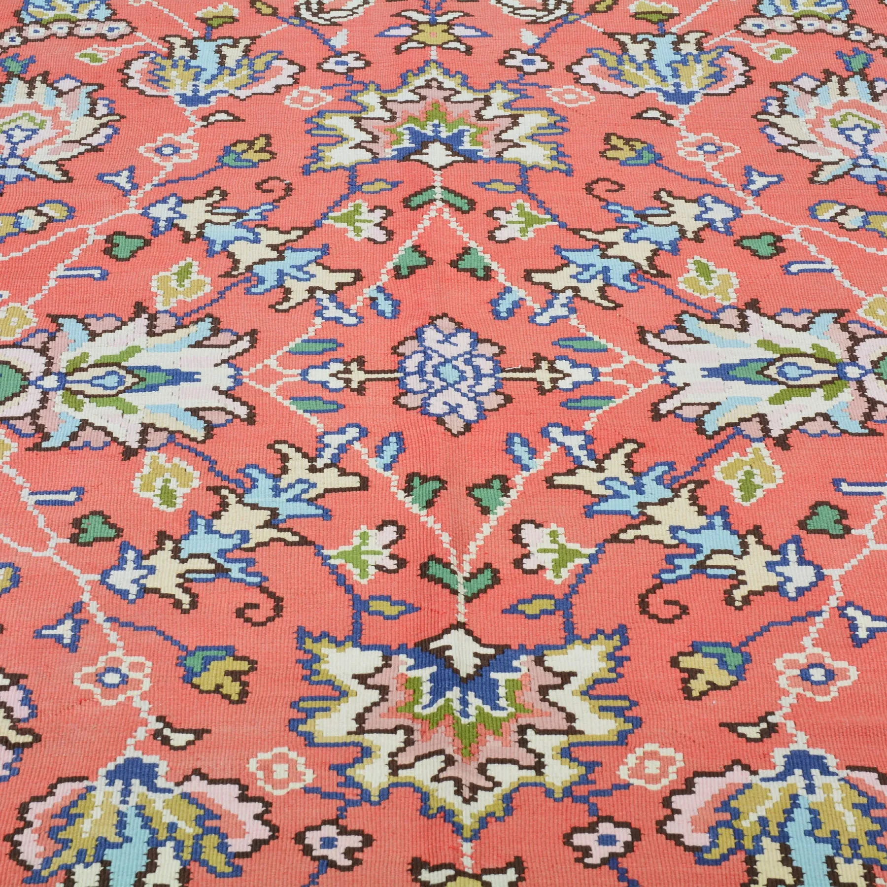 Hand-Woven Vintage Bulgarian old Kilim Wool Rug (Size 10.4 X 12.5) Cwral-579