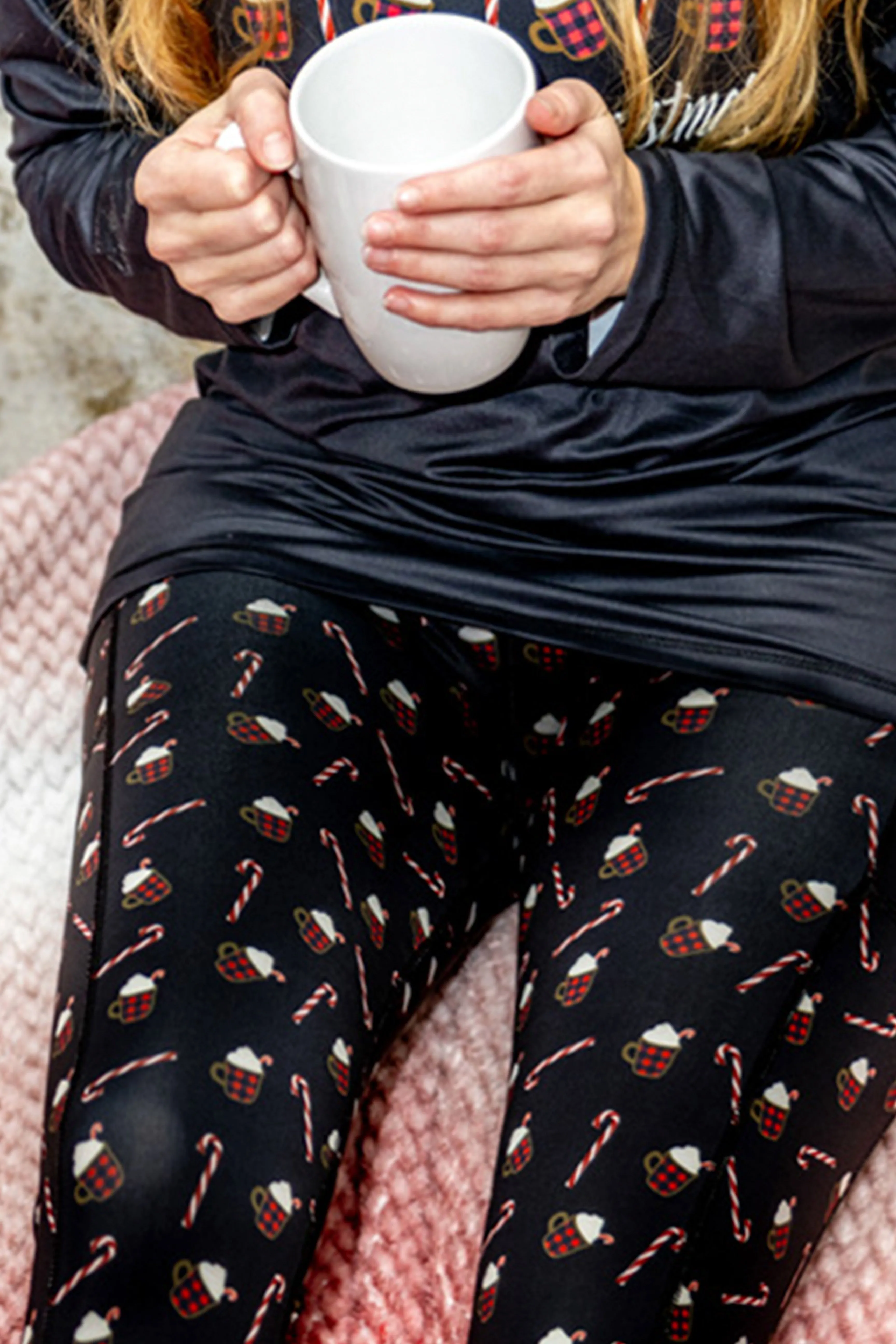 HC - Cozy Christmas Legging/ Black - FINAL SALE