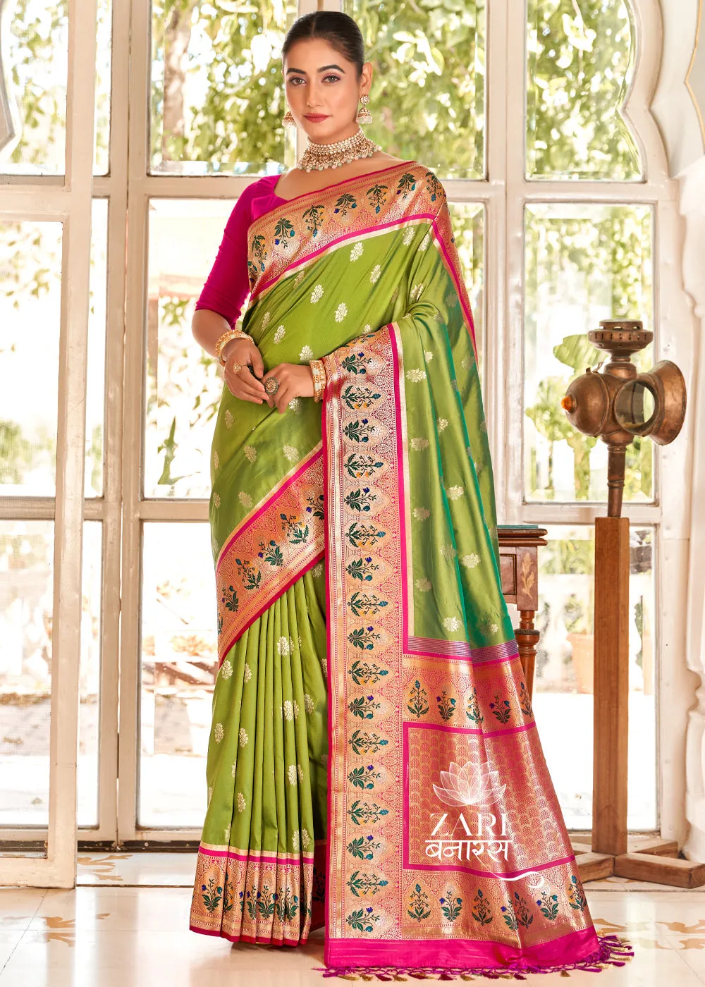 Jhanvi : Banarasi woven saree in the shade of Green