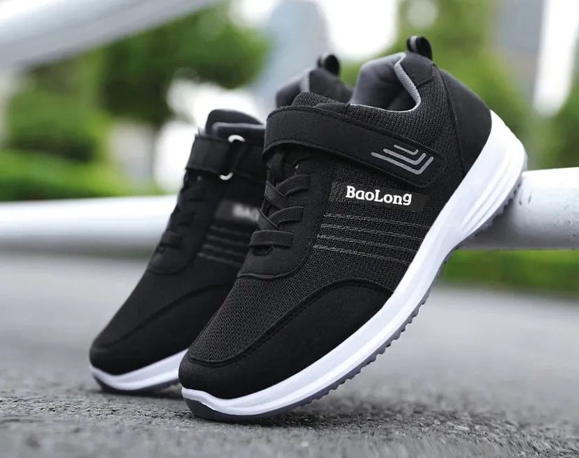 Low-Top Retro Graphic Sneakers for Women with Non-Slip Flexibility