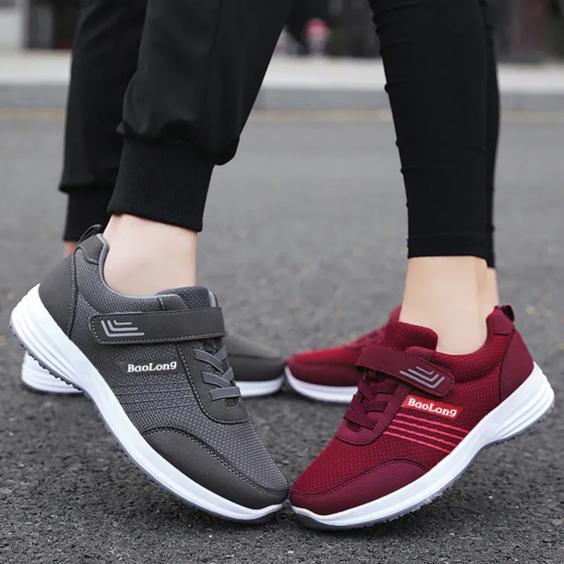Low-Top Retro Graphic Sneakers for Women with Non-Slip Flexibility