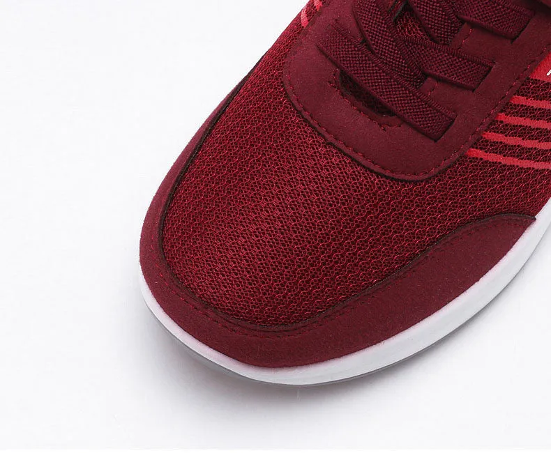 Low-Top Retro Graphic Sneakers for Women with Non-Slip Flexibility