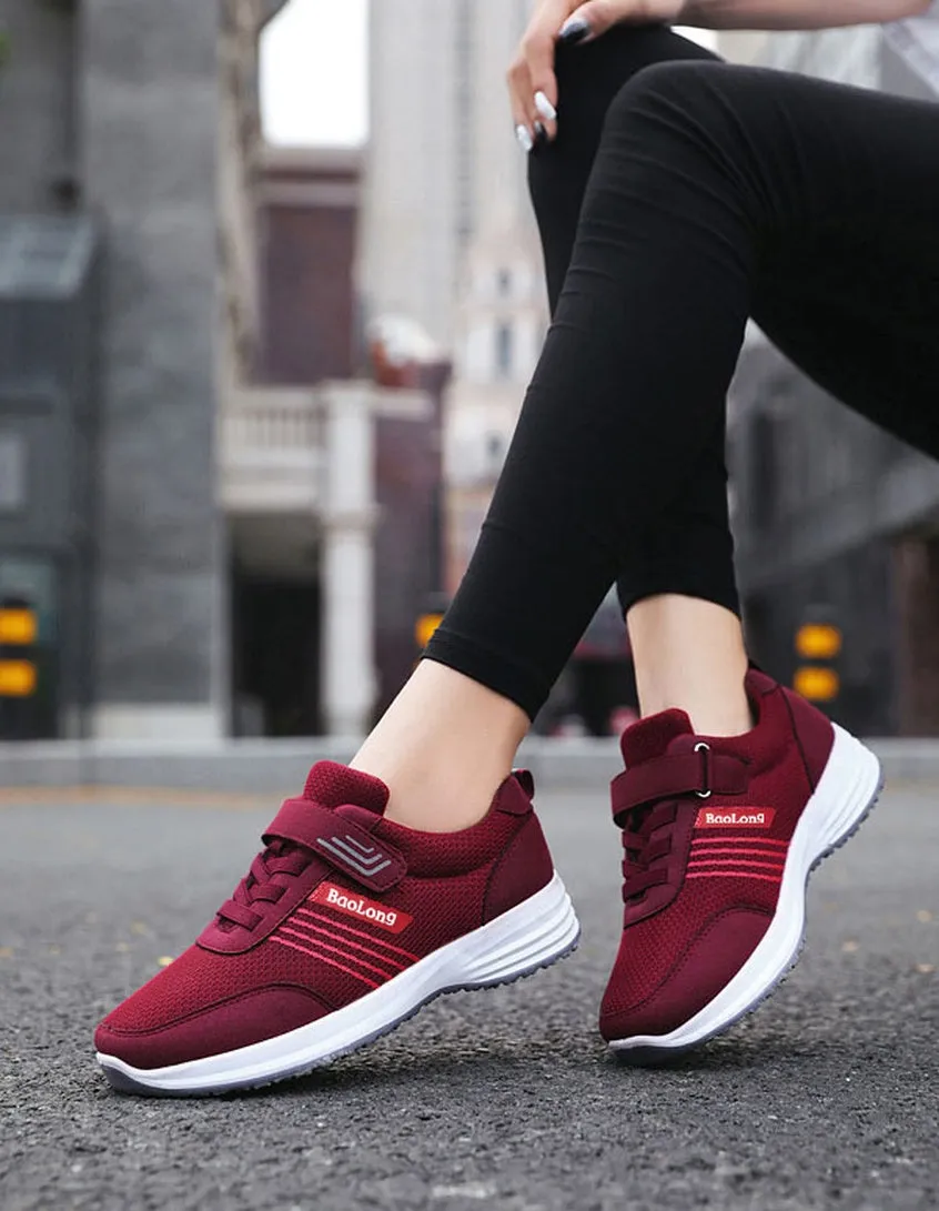 Low-Top Retro Graphic Sneakers for Women with Non-Slip Flexibility