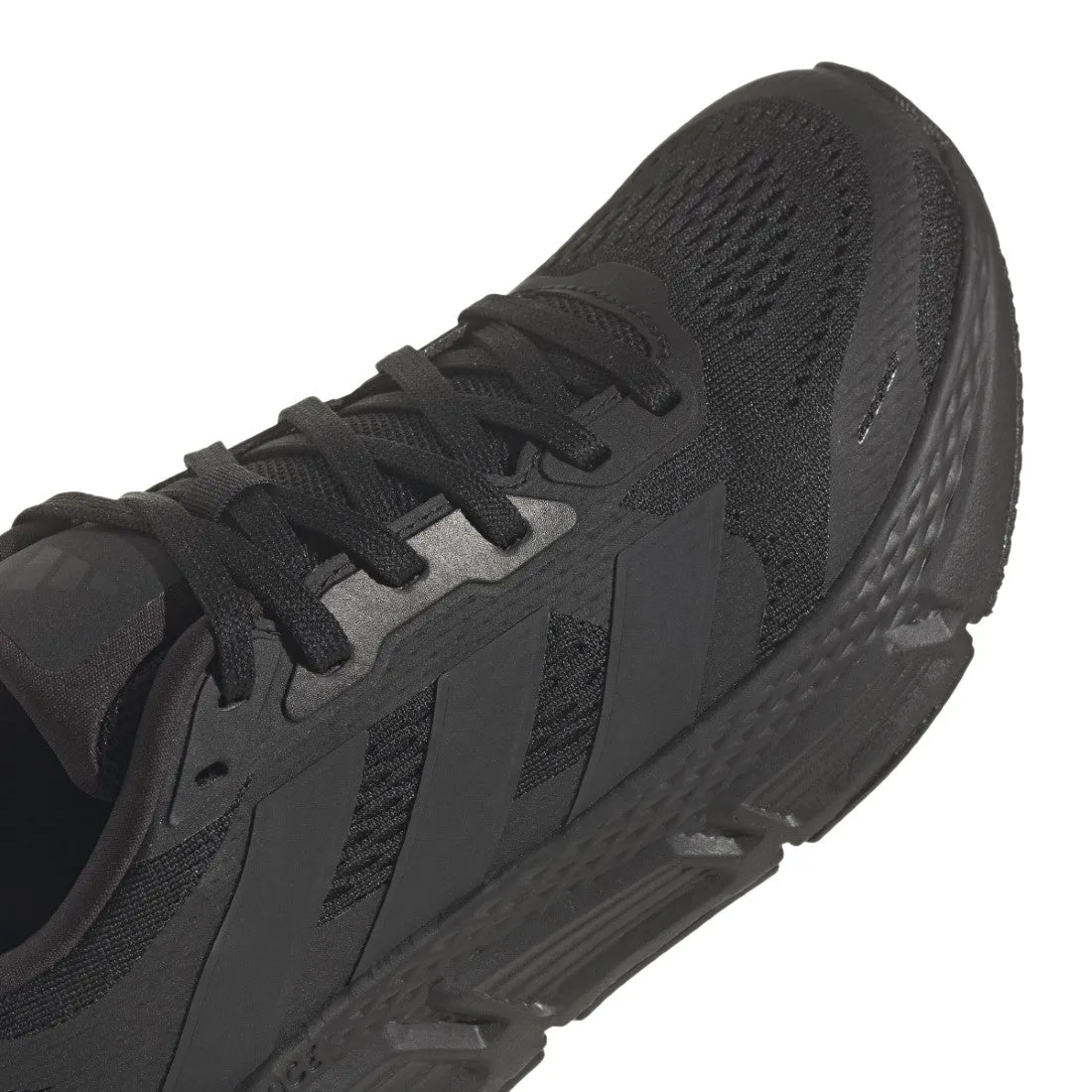 Questar Shoes