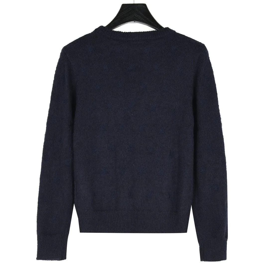 Round neck solid color twist logo knitted long sleeves