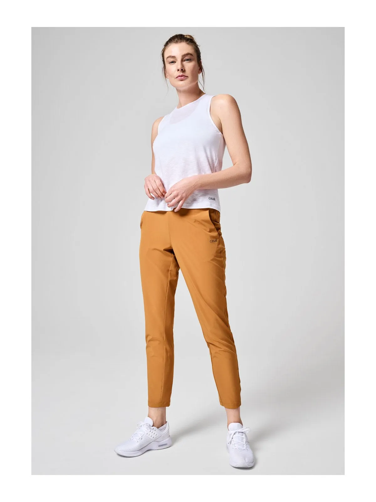 Spodnie CASALL Slim Woven Pants żółty