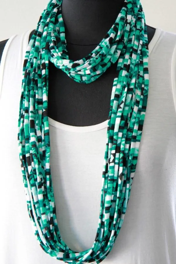 Tango Infinity Scarf