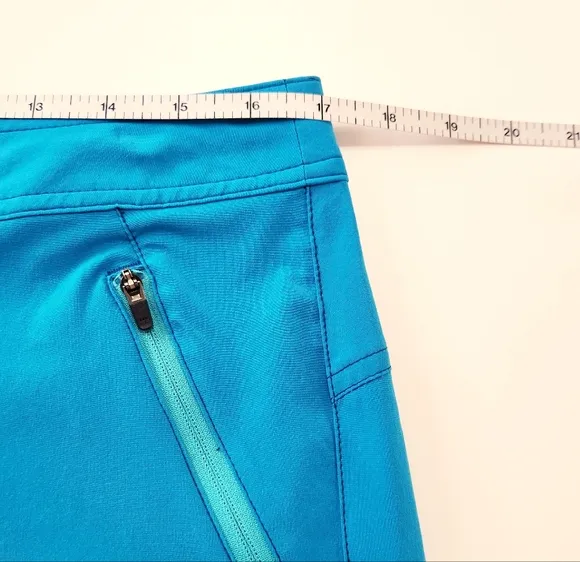 Title Nine Rogue 9&quot; Shorts Mid Rise Turquoise/Aqua Amphibious Women's Size 10