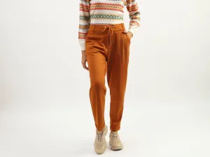 Women Solid Regular Fit Trousers