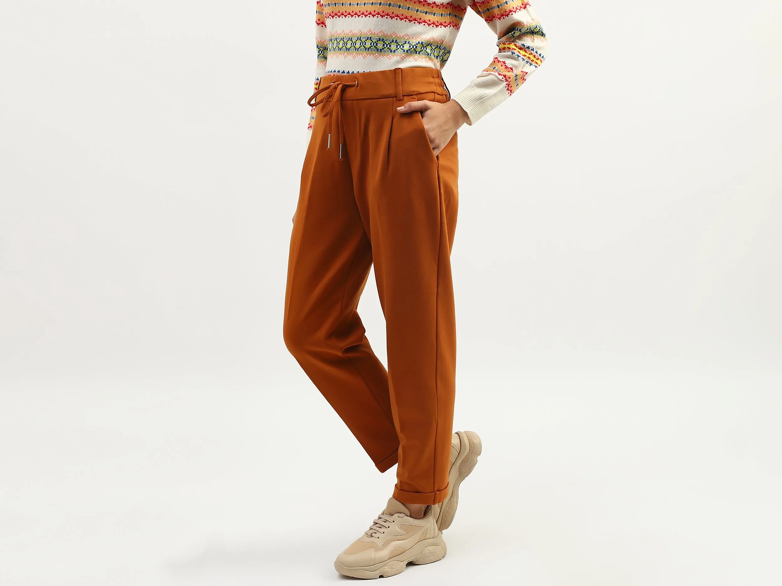 Women Solid Regular Fit Trousers
