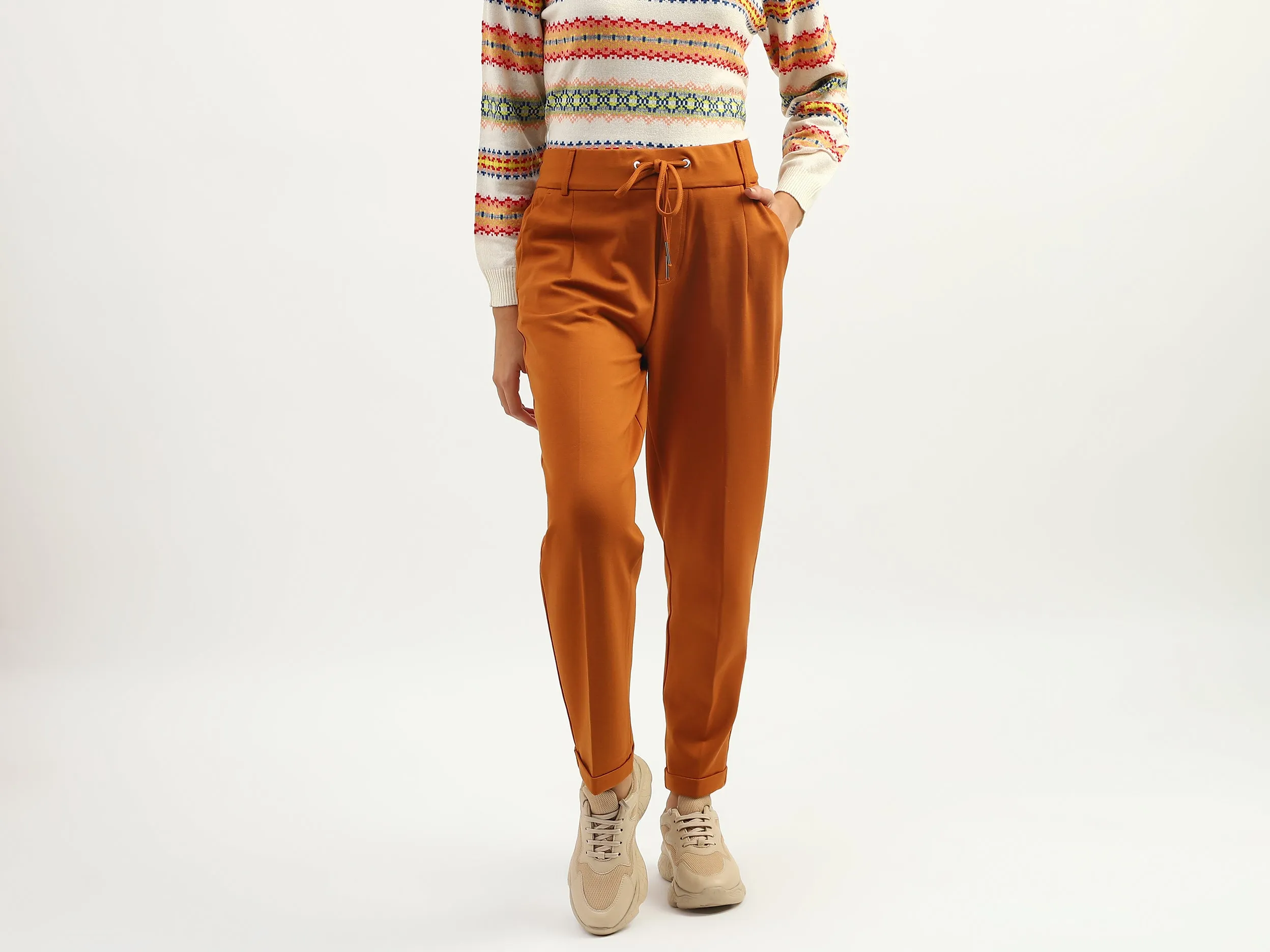 Women Solid Regular Fit Trousers